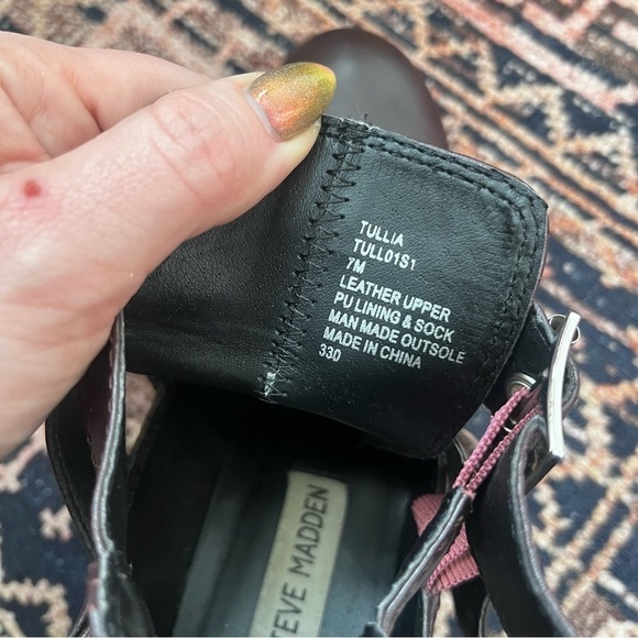 Steve Madden Tullia Burgundy Fringed Cut Out Heeled Ankle Boots 7 - Picture 9 of 9